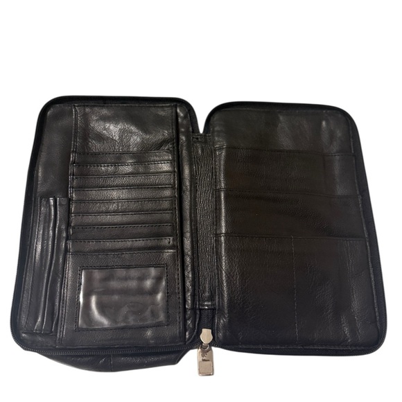 Wilson’s  leather Men's Black Leather Wristlet Bag. Pure leather with slots - Picture 5 of 11